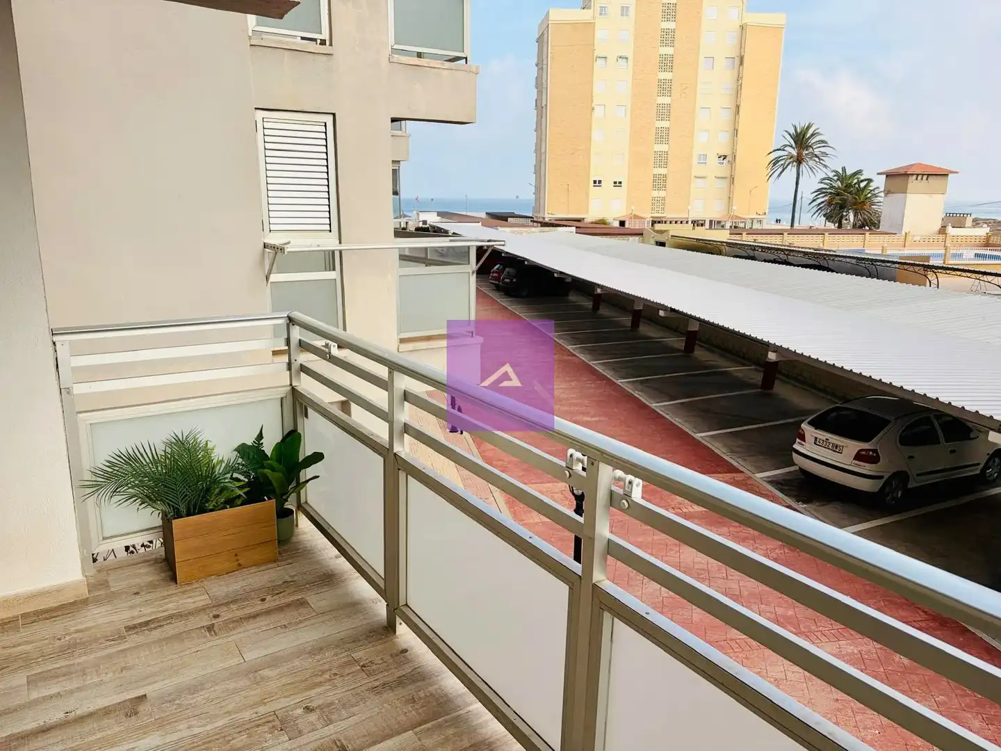 Apartamento con terraza en venta en Passeig de les Goles 19, imagen 2