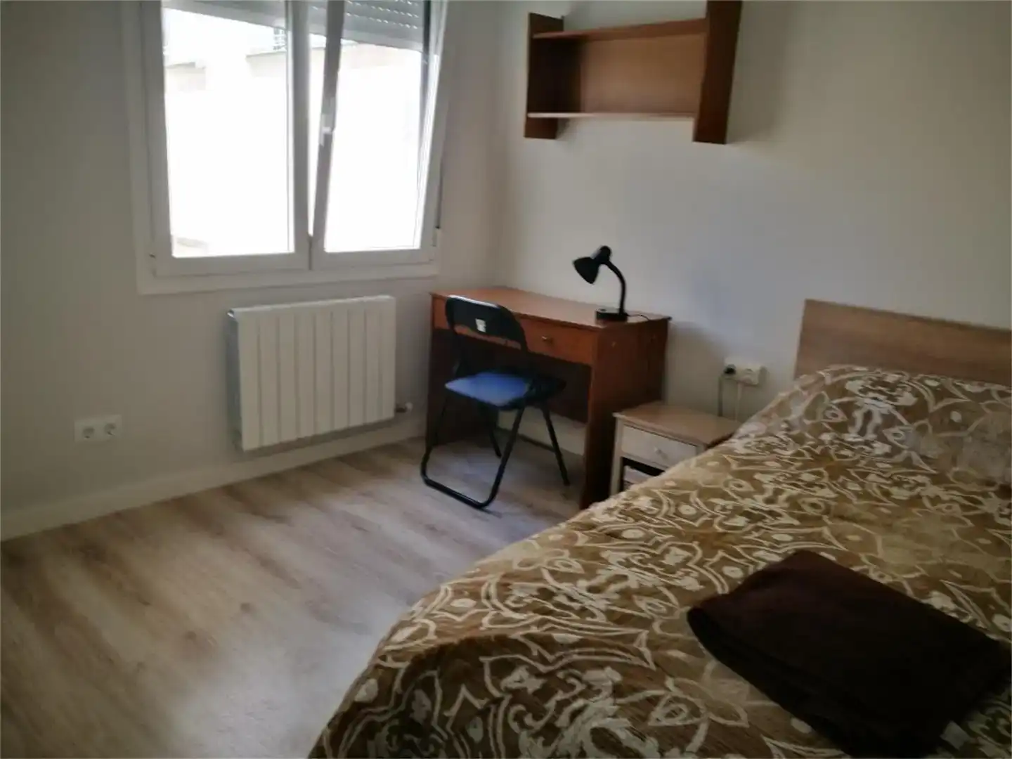 Schlafzimmer von Wohnung zur untervermieten in Residencia