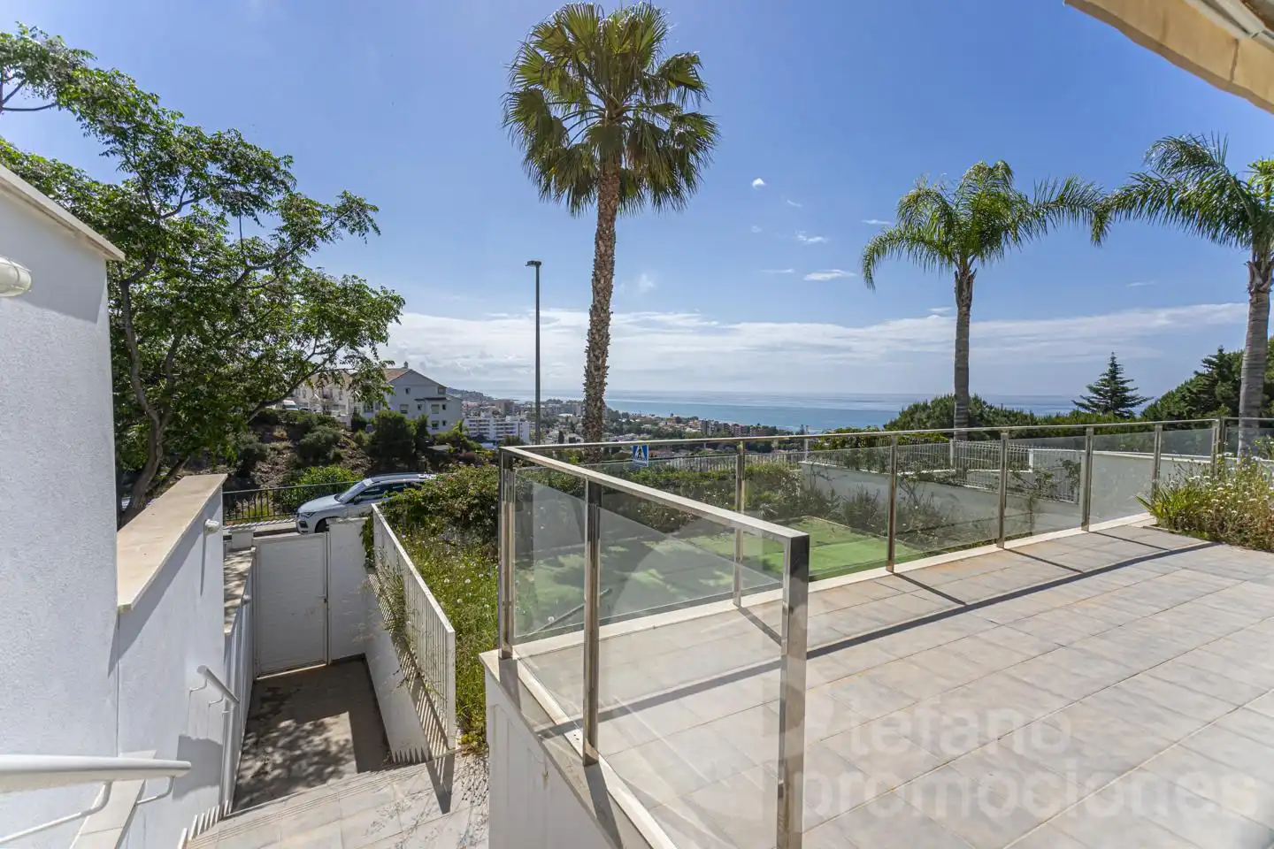 Vista exterior de Casa adosada en venta en Málaga con Aire acondicionado, Calefacción y Jardín privado