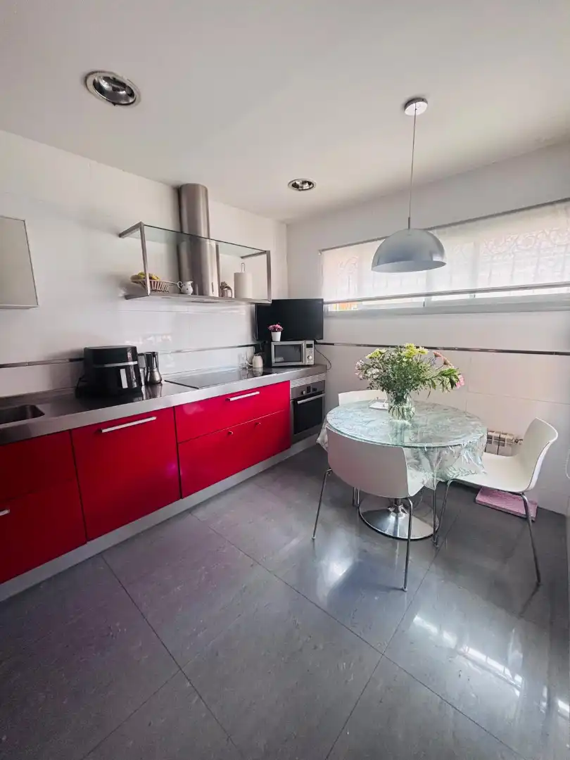 Cocina de Casa adosada en venta en Leganés con Calefacción, Jardín privado y Terraza