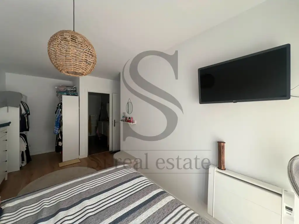 Habitación de Casa adosada en venta en Calafell con Calefacción, Jardín privado y Parquet