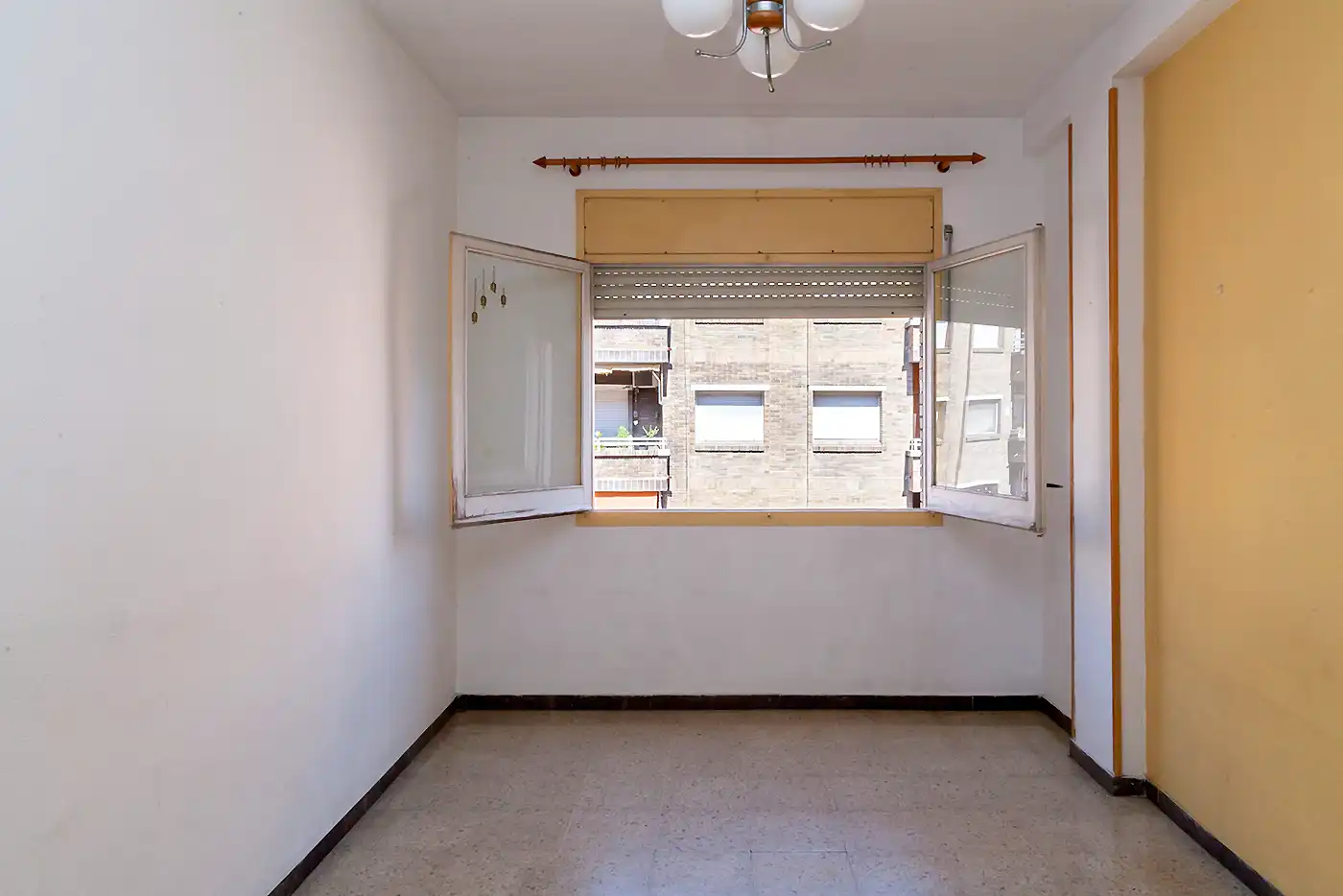 Terraza de Piso en venta en Barcelona con Balcón y Alarma