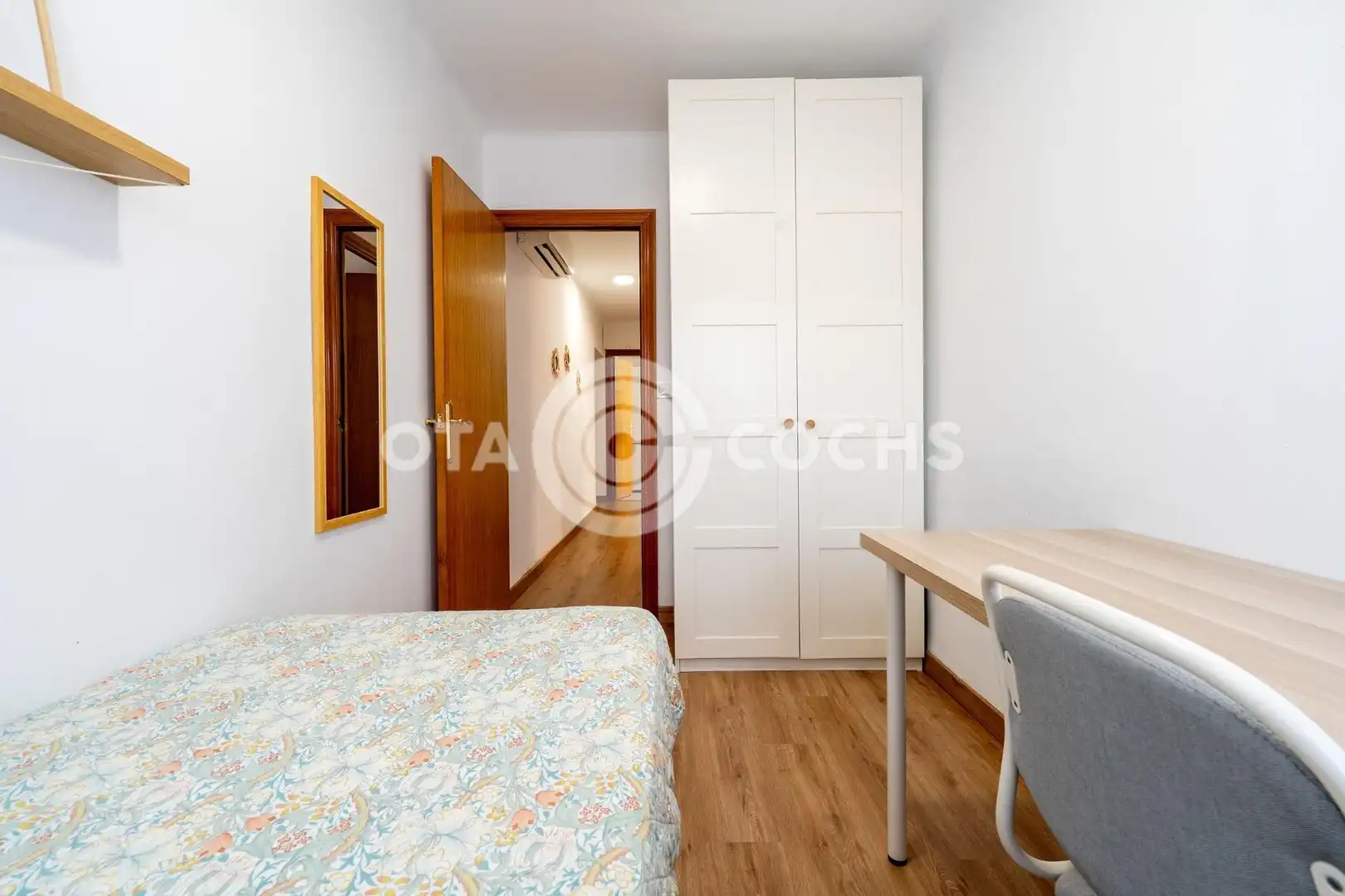 Bedroom of Flat for sale in Reus  with Air Conditioner, Balcony and Community pool