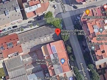 Terreni e lotti in vendita a Avenida ďÀngel Sallent 131