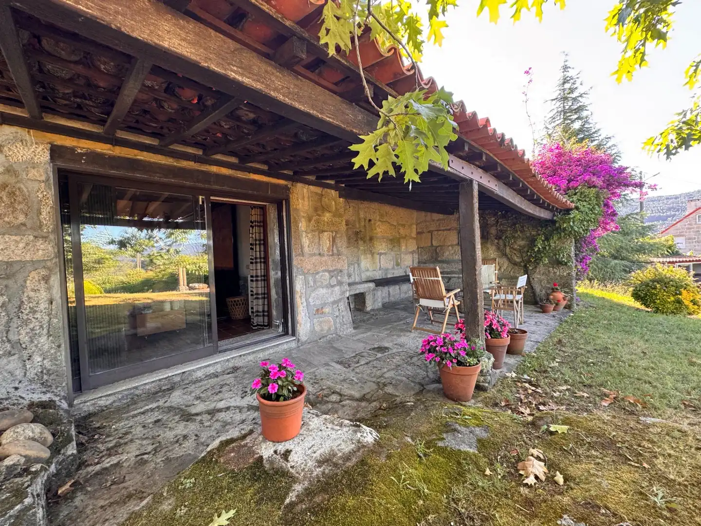 Terraza de Casa o chalet en venta en Pontevedra Capital  con Calefacción, Jardín privado y Terraza