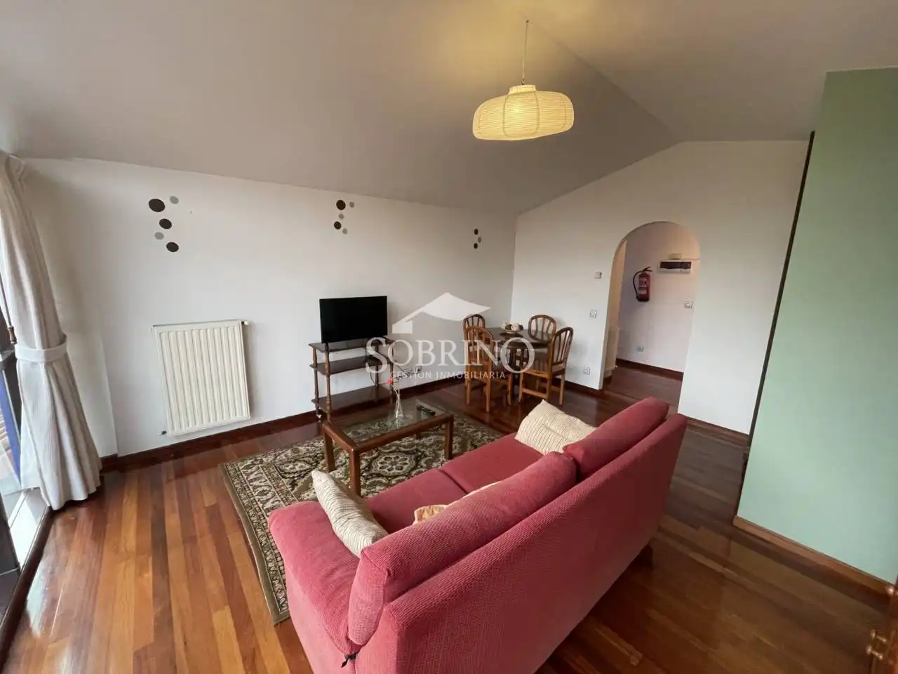 Sala de estar de Piso en venta en Llanes con Calefacción