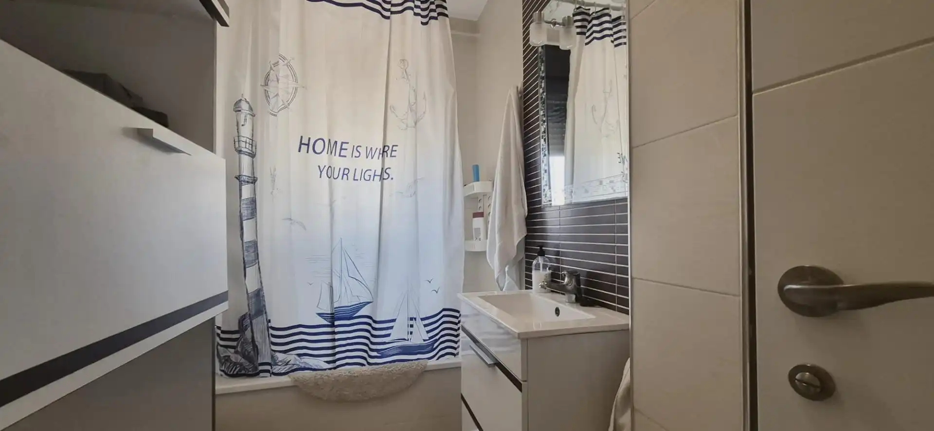Baño de Ático en venta en El Ejido con Aire acondicionado, Terraza y Trastero