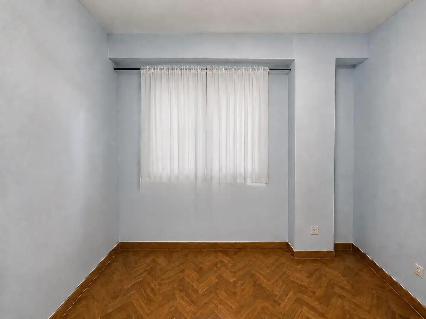 Dormitori de Pis en venda en Madrid amb Parquet
