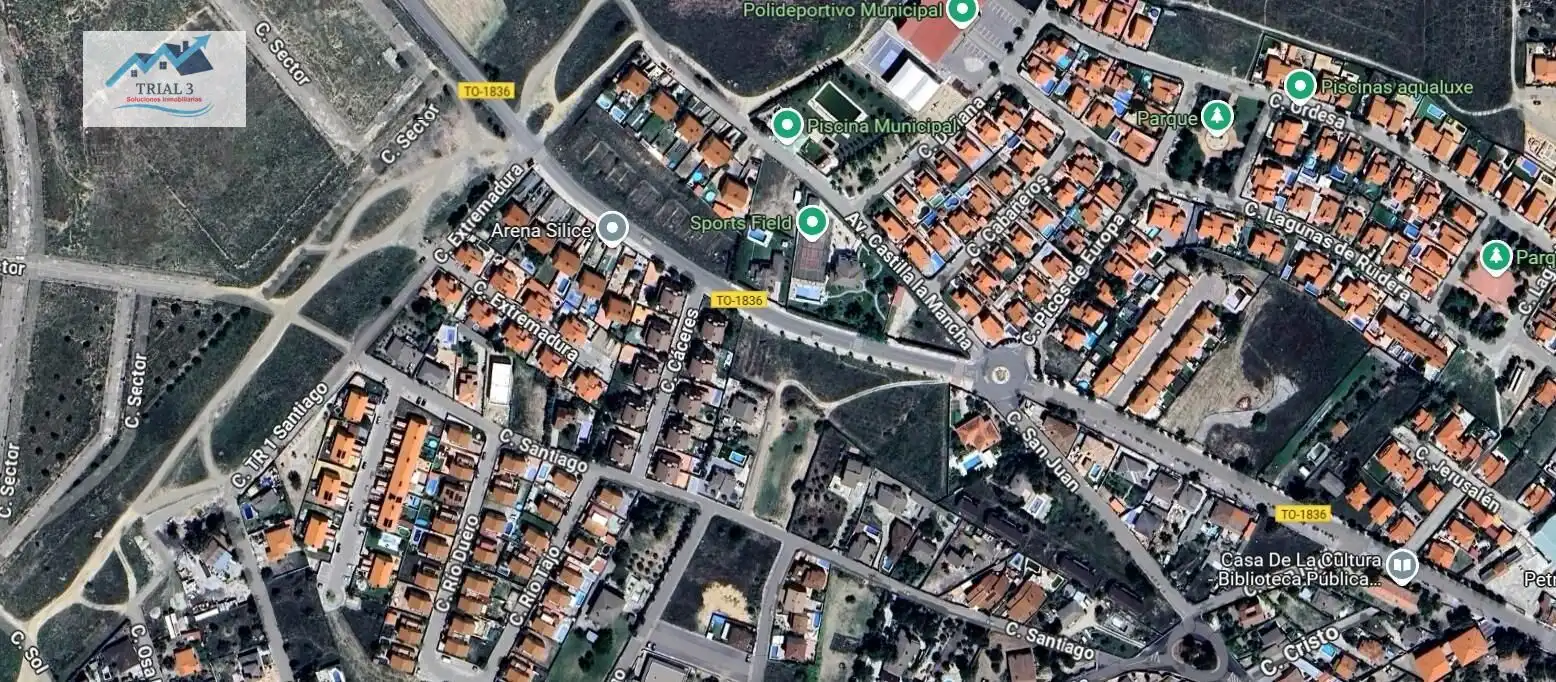 House with garden for sale in Calle CACERES, imagen 3