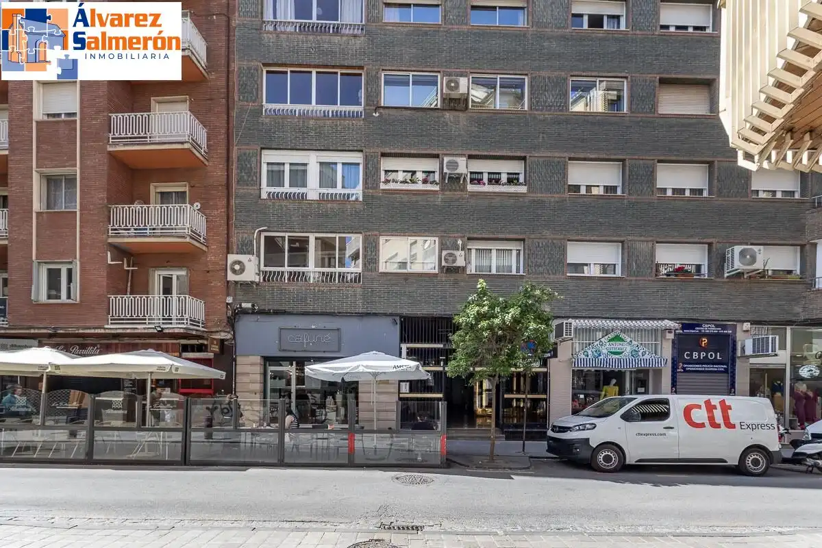 Dúplex amb terrassa en venda a Calle SOLARILLO DE GRACIA, imagen 5