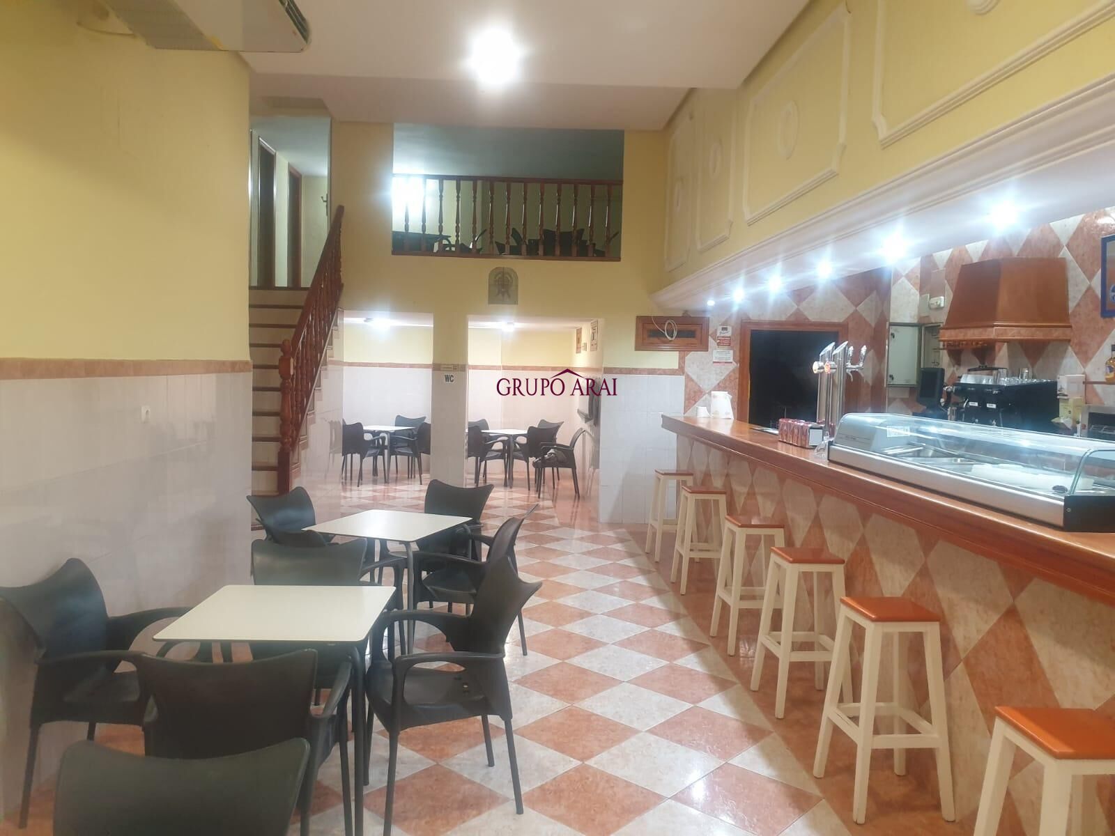 Premises for sale in Alicante / Alacant  with Air Conditioner