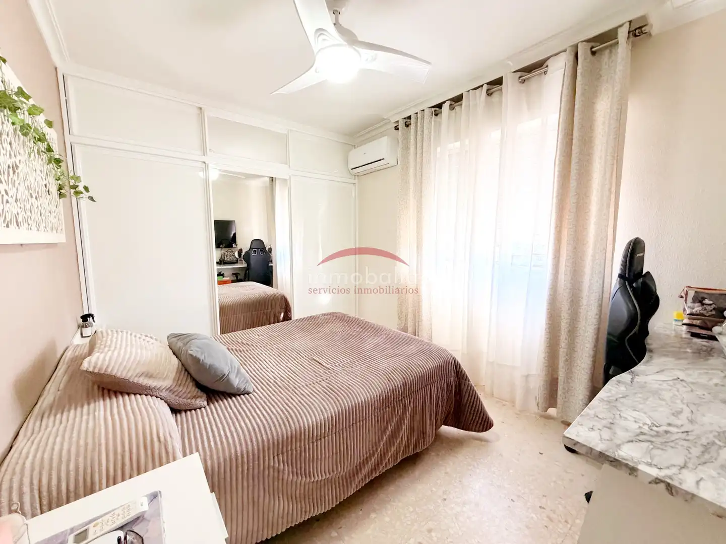 Bedroom of Detached homes for sale in Sevilla  with Air Conditioner, Terrace and Storage room
