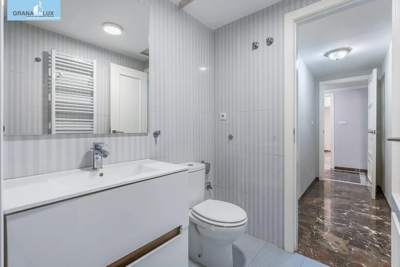 Piso con ascensor en venta en Calle del Cerro de los Machos, imagen 22