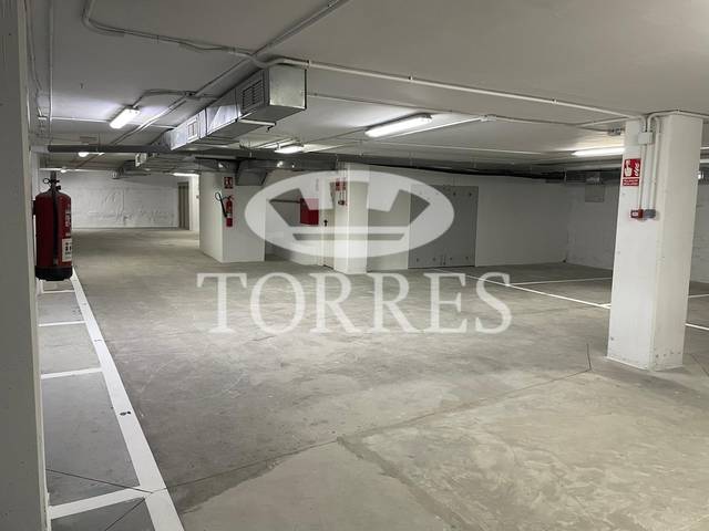 Garaje en Venta en Perchel Sur - Plaza de Toros Vieja