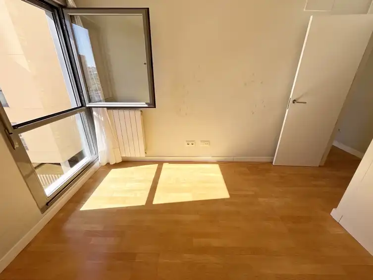 Piso de alquiler en Calle de Toques, Las Tablas