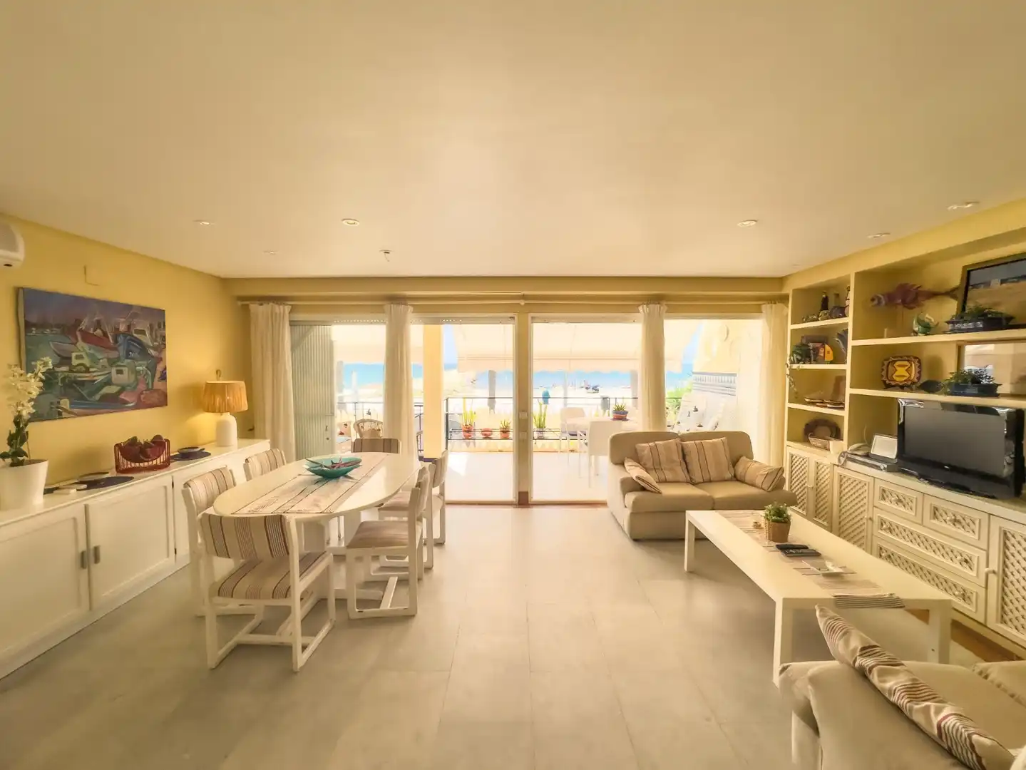 Living room of Duplexes for rent in Santa Pola  with Air Conditioner, Private garden and Terrace