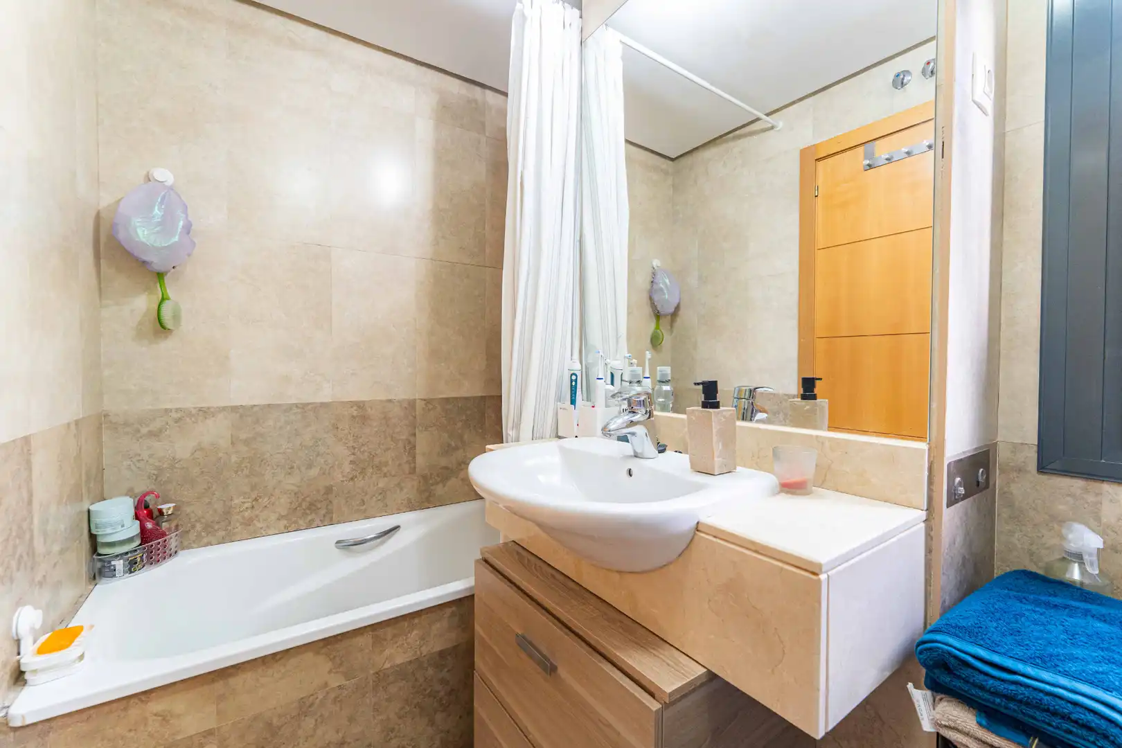 Bany de Apartament en venda en Alcorcón amb Aire condicionat, Calefacció i Traster
