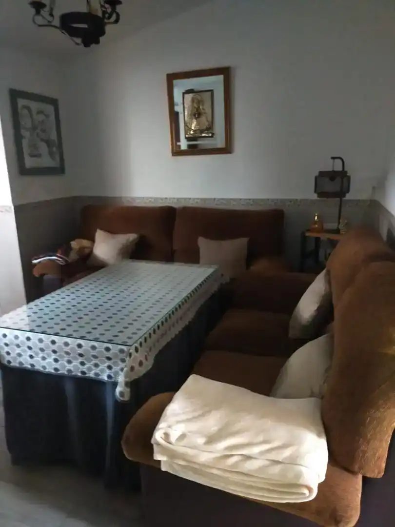 Sala d'estar de Casa adosada en venda en Cortegana