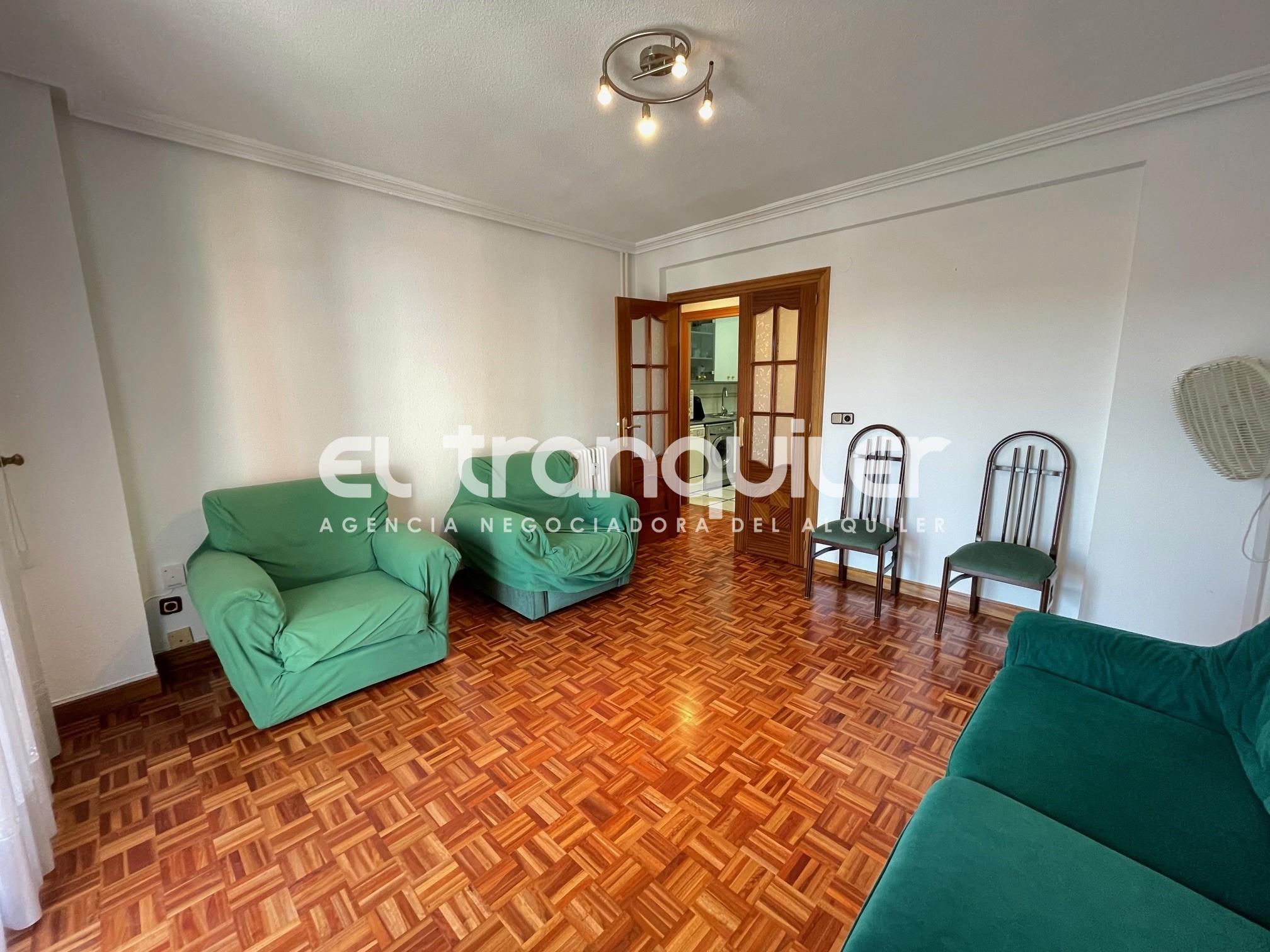 Living room of Flat to rent in Alcorcón  with Parquet flooring, Terrace and Furnished