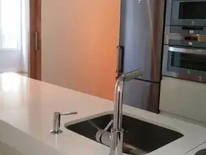 Kitchen of Flat for rent in Madrid  with Air Conditioner, Heating and Parquet flooring