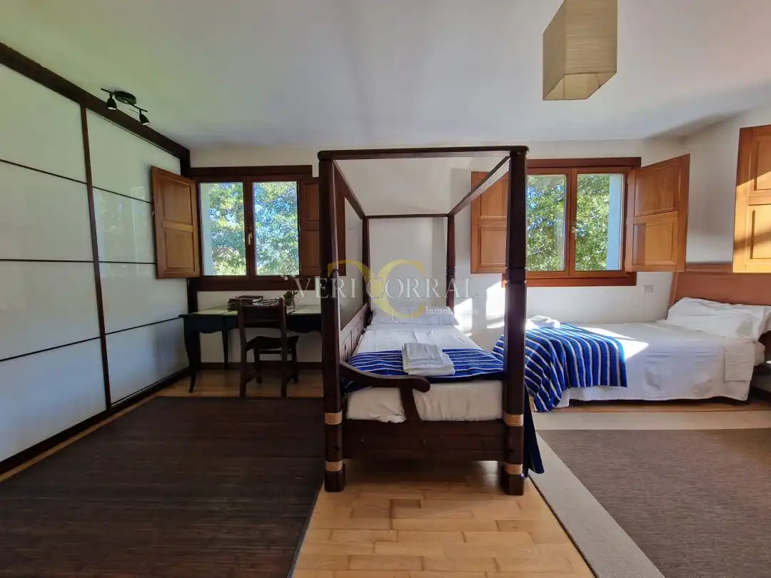 Schlafzimmer von Haus oder Chalet zum Verkauf in Llanes mit Heizung, Privatgarten und Terrasse