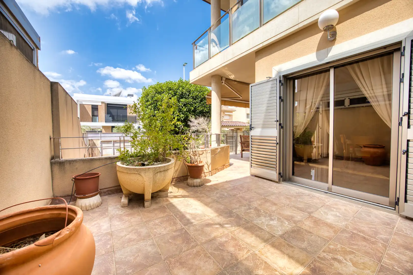 Terrasse von Haus oder Chalet zum Verkauf in Elche / Elx mit Klimaanlage, Heizung und Privatgarten