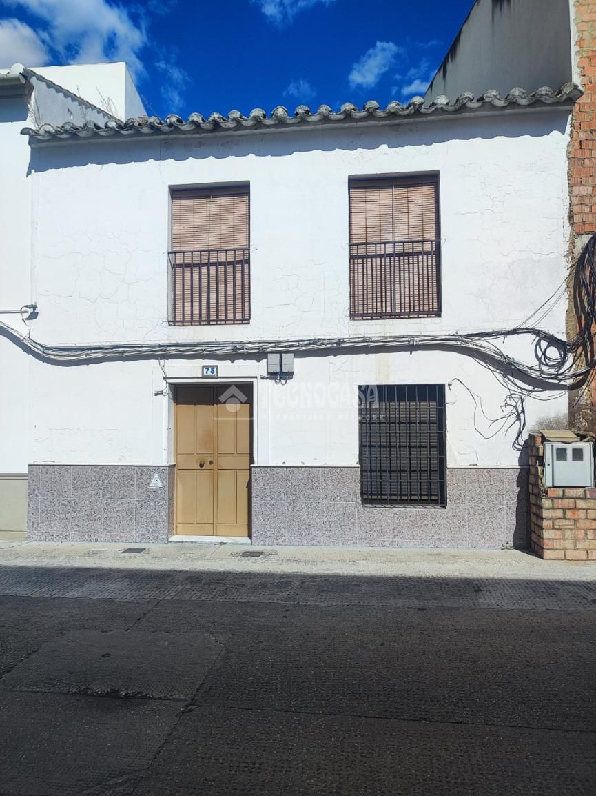 Vista exterior de Casa o xalet en venda en Montilla