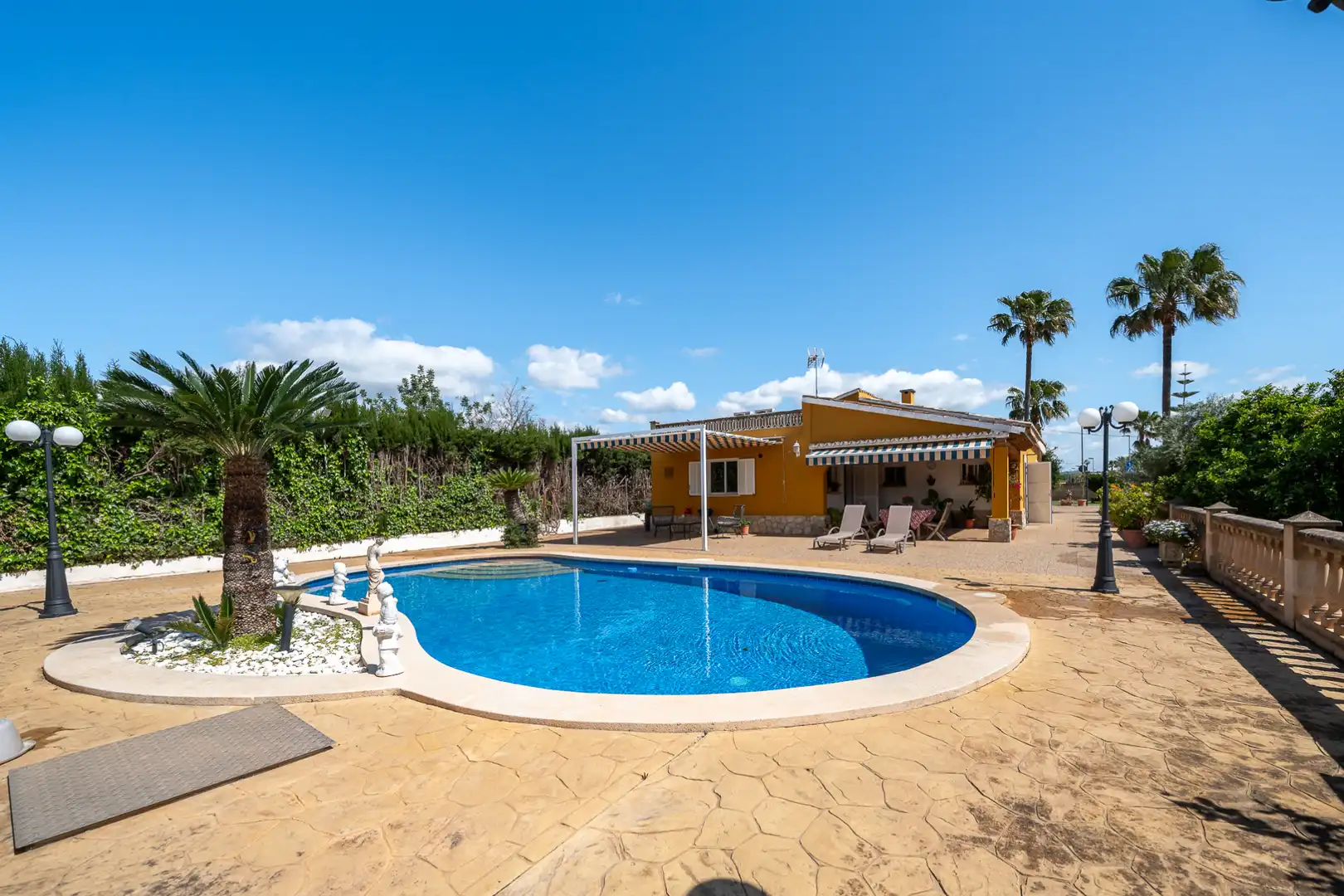 Piscina de Casa o xalet en venda en Marratxí amb Aire condicionat, Calefacció i Jardí privat