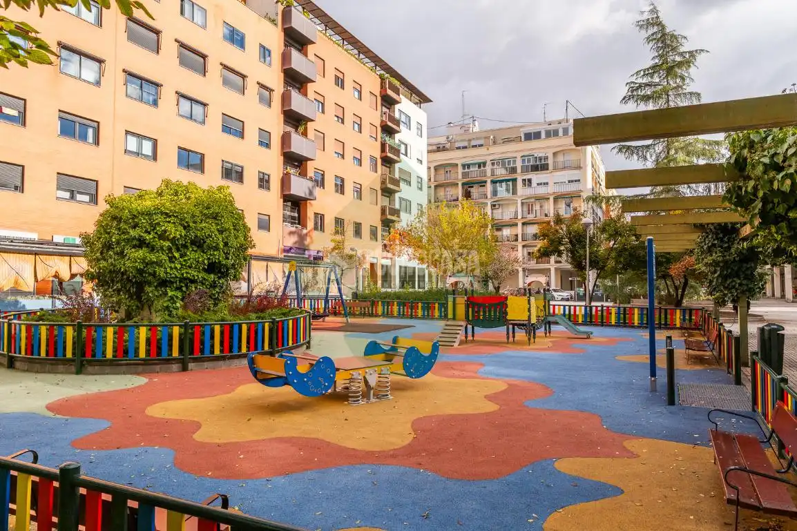 Vista exterior de Piso de alquiler en Madrid con Aire acondicionado