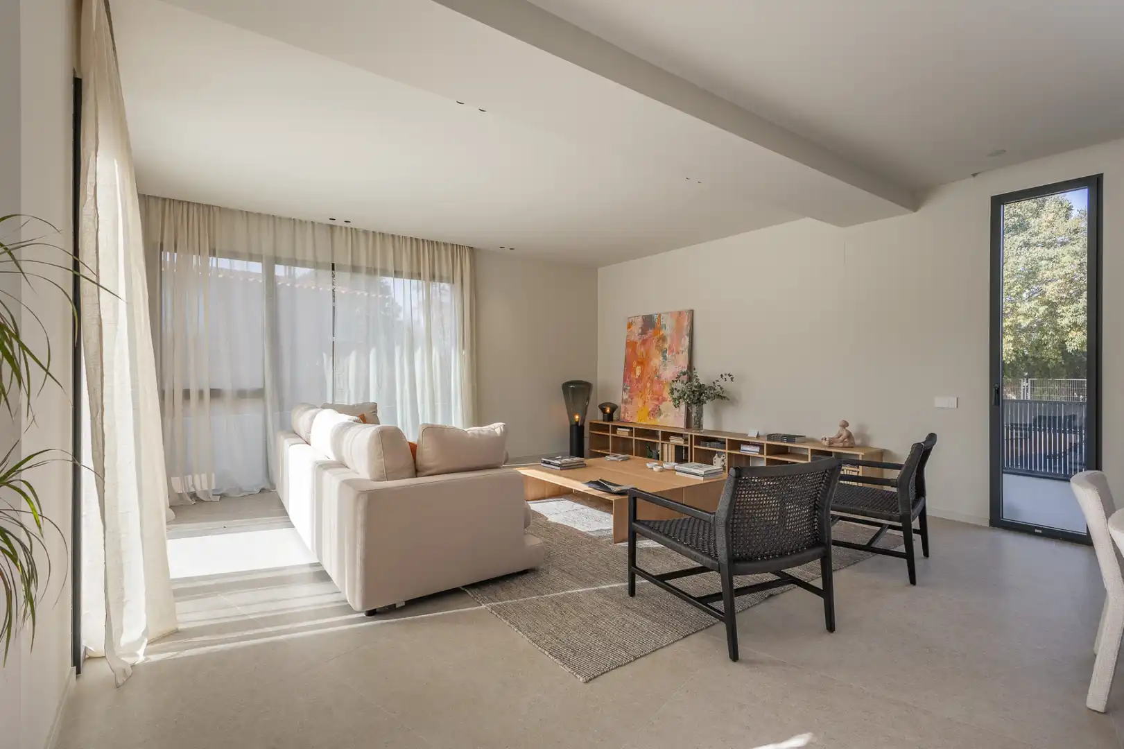 Living room of Houses for sale in Sant Cugat del Vallès  with Air Conditioner, Heating and Private garden