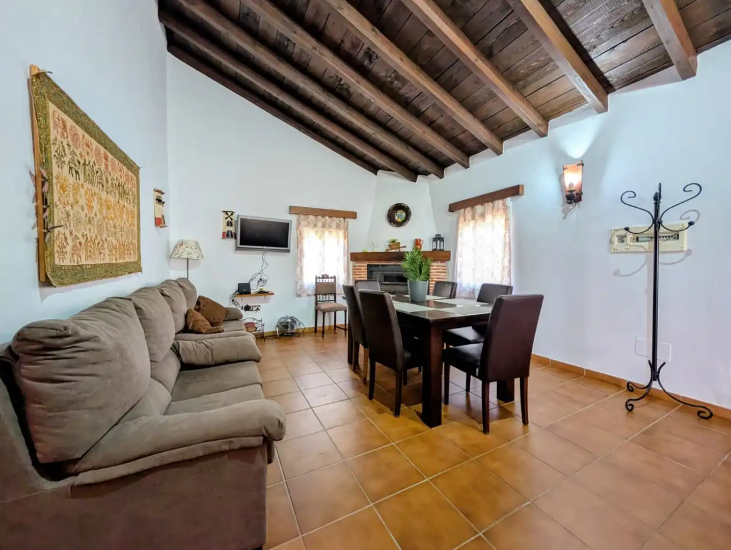 Casa rústica amb piscina en venda a Venta Salinas, imagen 20