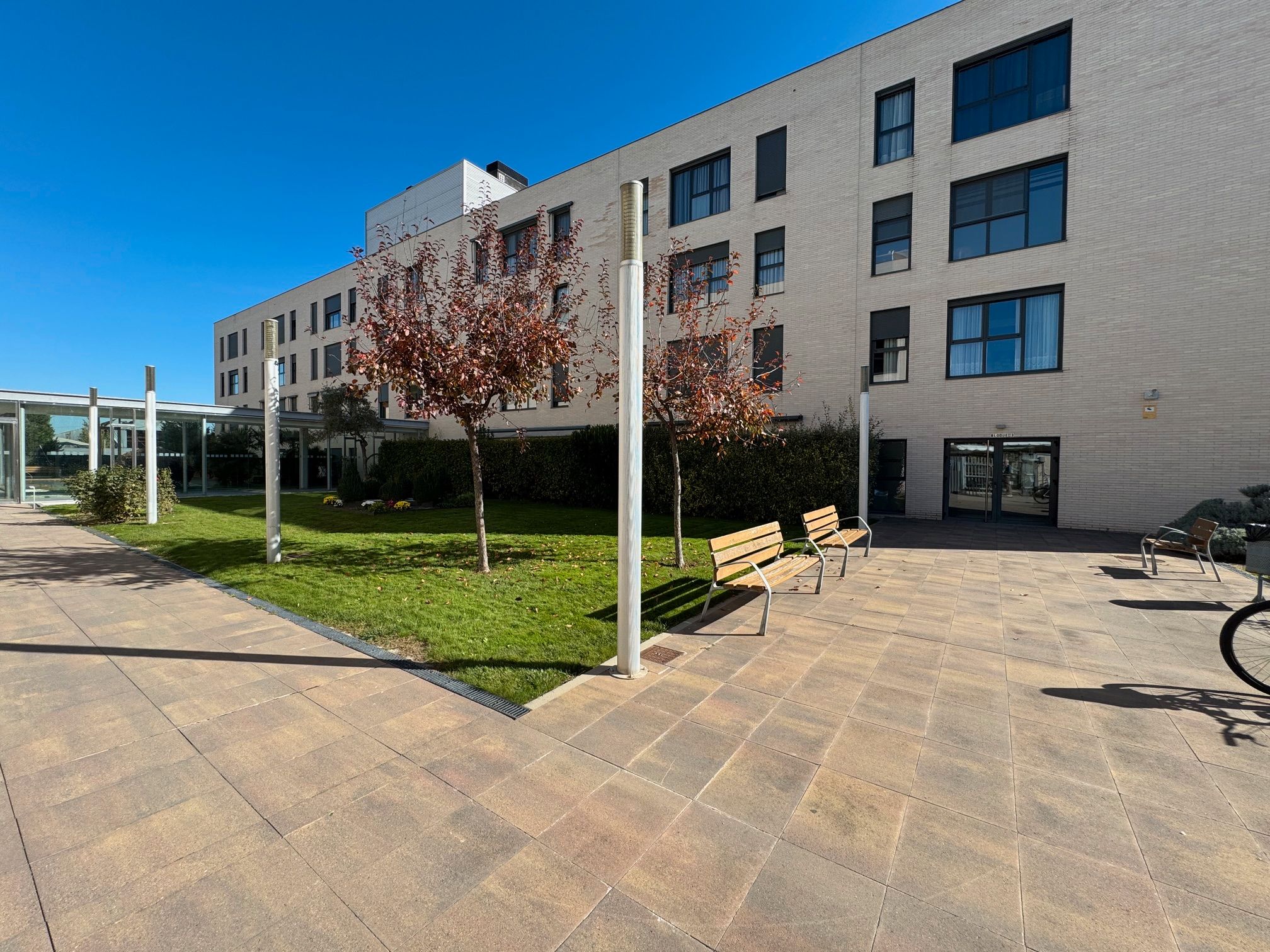 Exterior view of Apartment for sale in Valladolid Capital  with Air Conditioner, Heating and Private garden