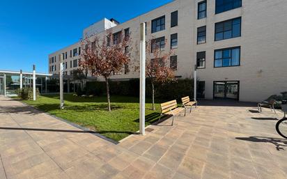 Exterior view of Apartment for sale in Valladolid Capital  with Air Conditioner and Terrace