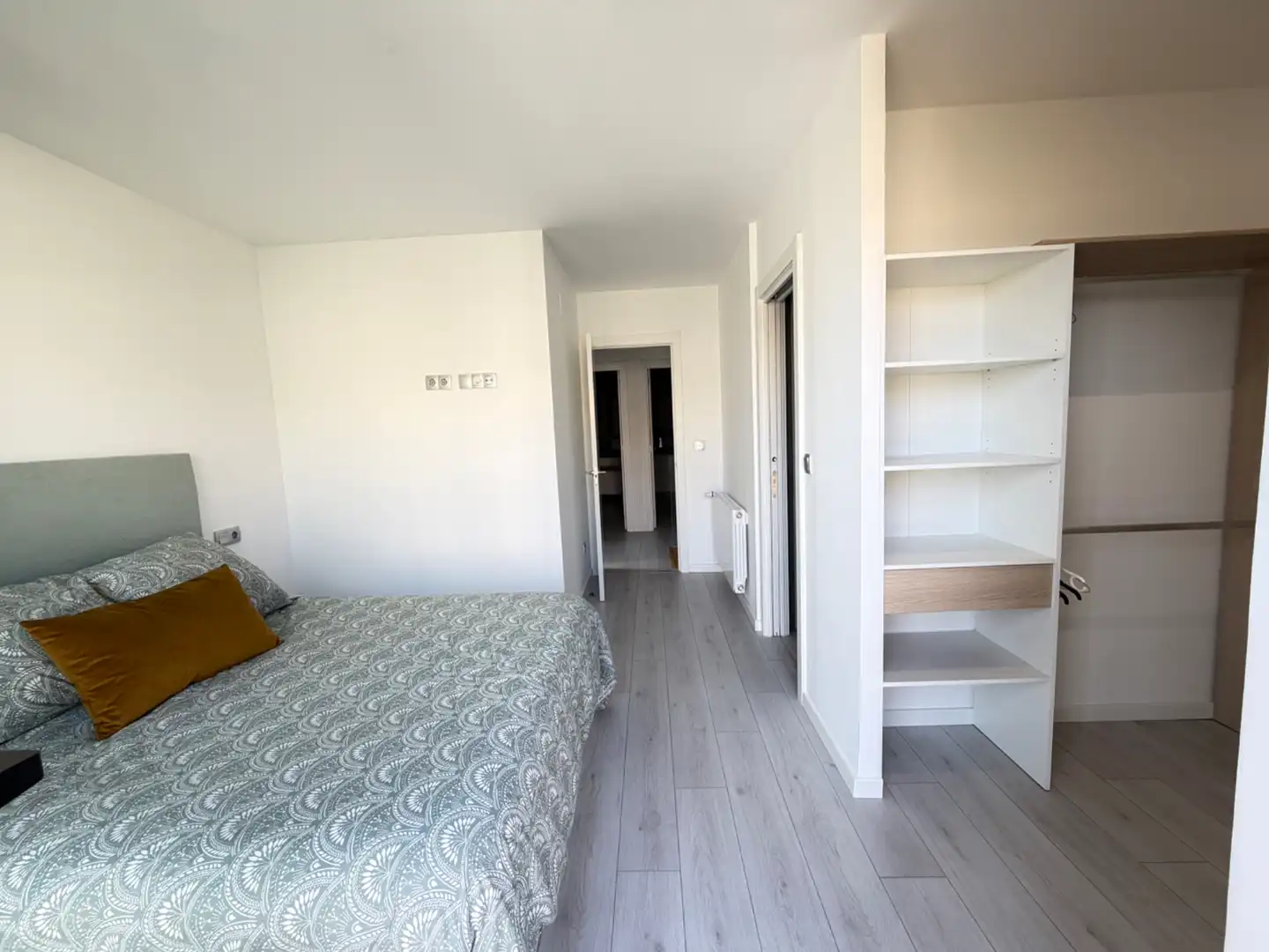 Habitación de Casa o chalet en venta en Castro-Urdiales con Calefacción, Jardín privado y Terraza