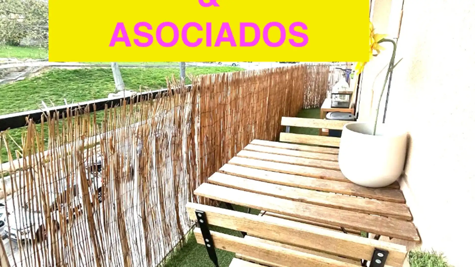 Balcony of Flat for sale in Badalona  with Air Conditioner, Heating and Parquet flooring