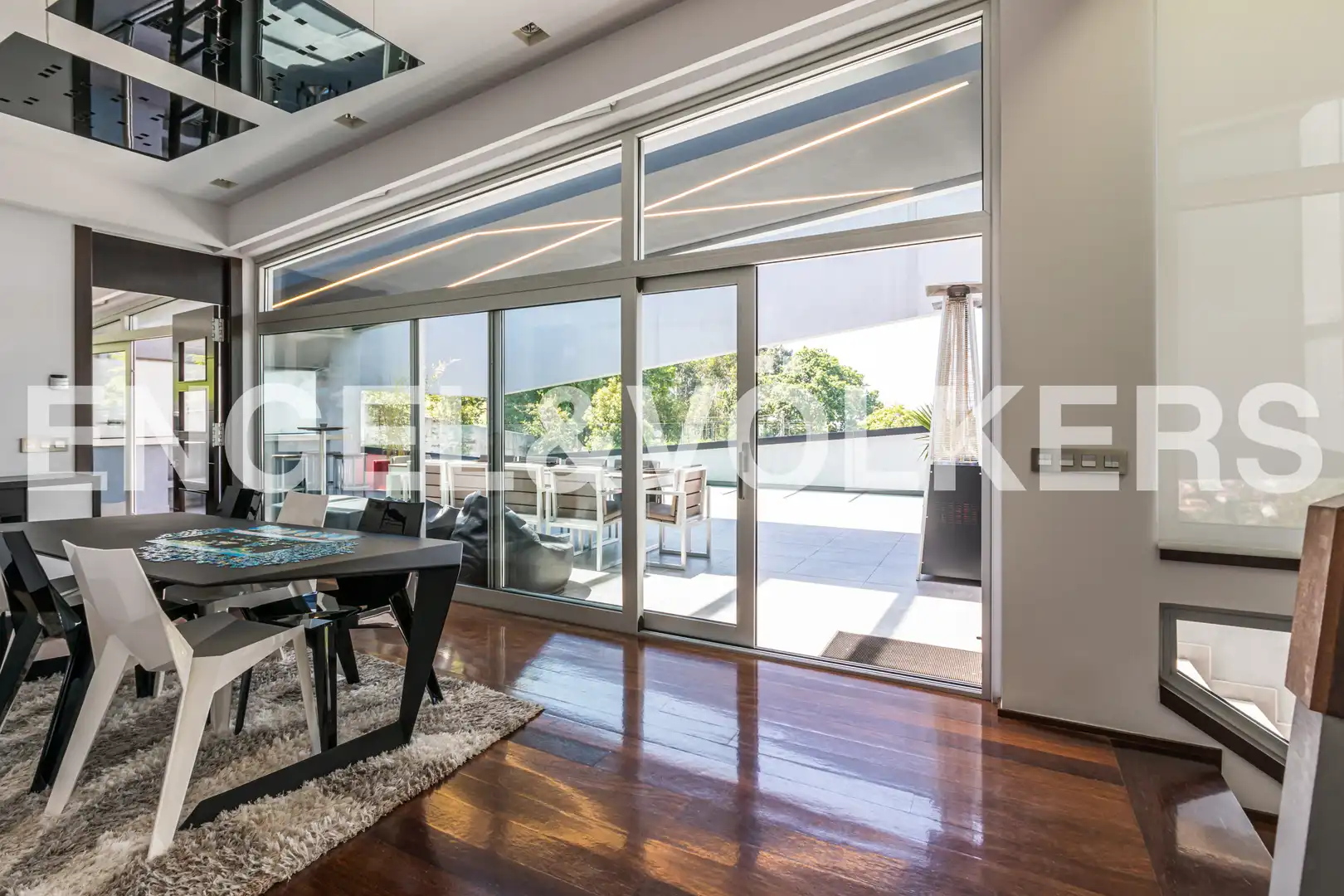 Sala de estar de Casa o chalet en venta en Gijón  con Calefacción, Parquet y Trastero
