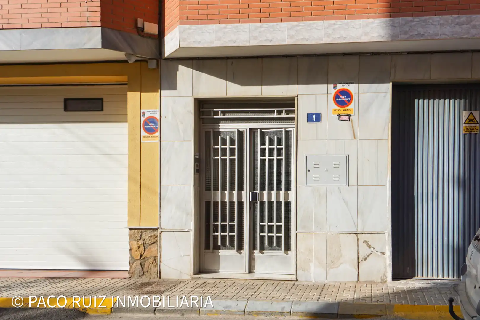 Vista exterior de Casa o chalet en venta en Viator con Amueblado y Balcón