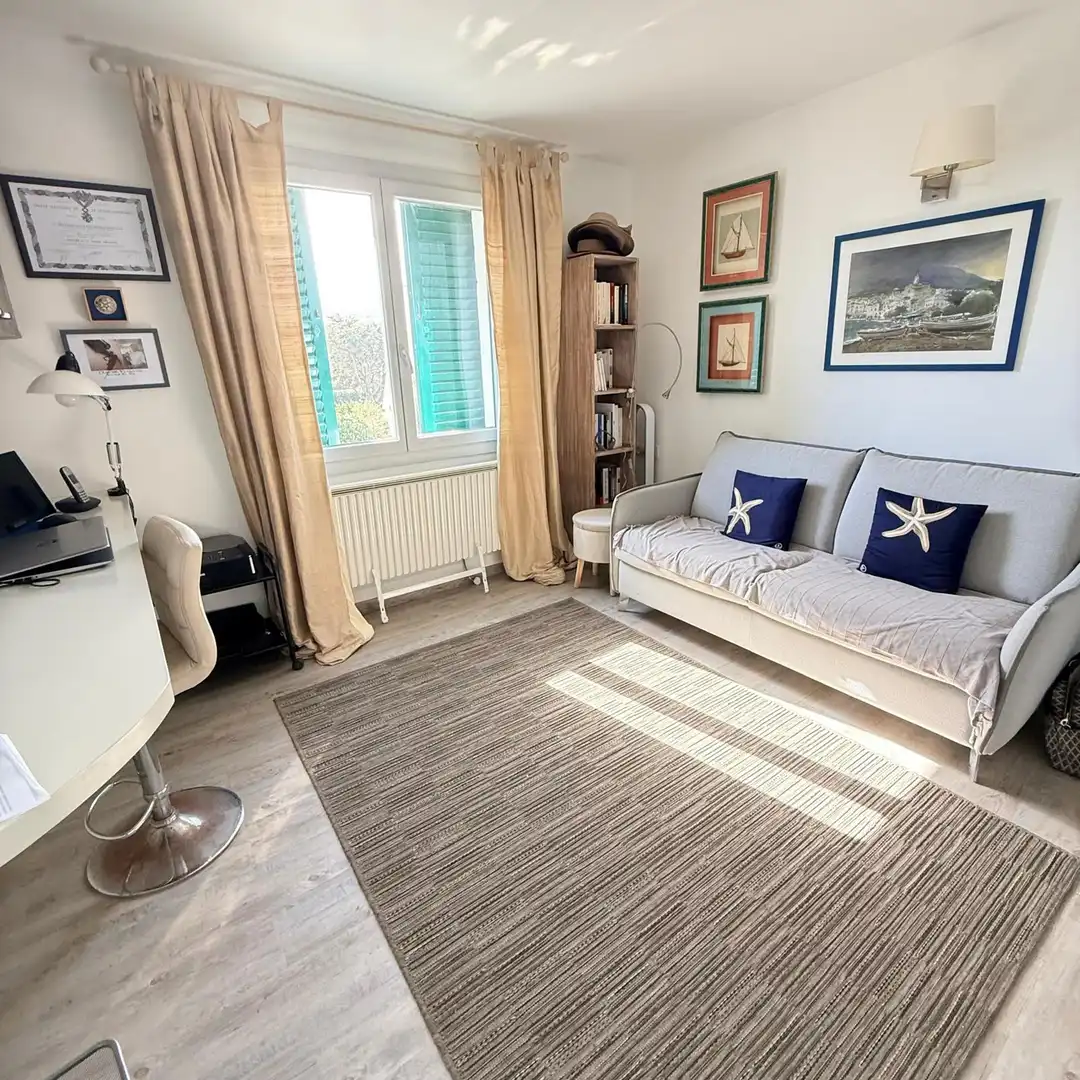 Sala d'estar de Casa o xalet en venda en Cadaqués amb Terrassa