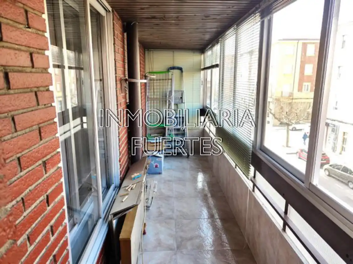Flat for rent in Avenida de Mariano Andrés, Las Ventas
