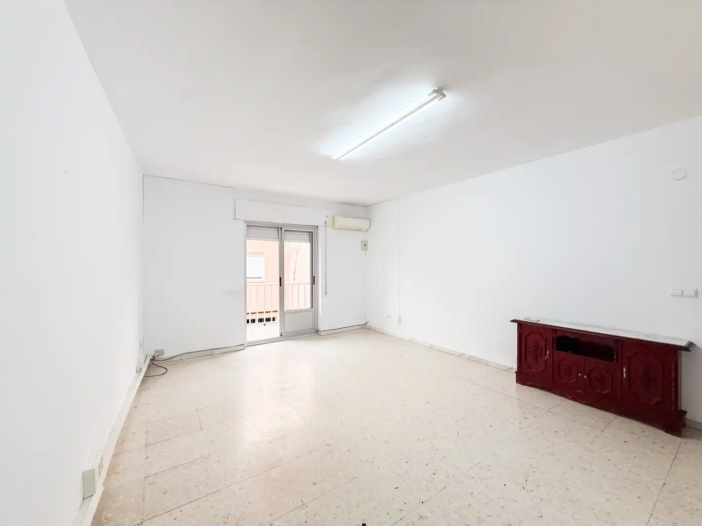 Sala de estar de Piso en venta en Baza con Aire acondicionado, Terraza y Balcón