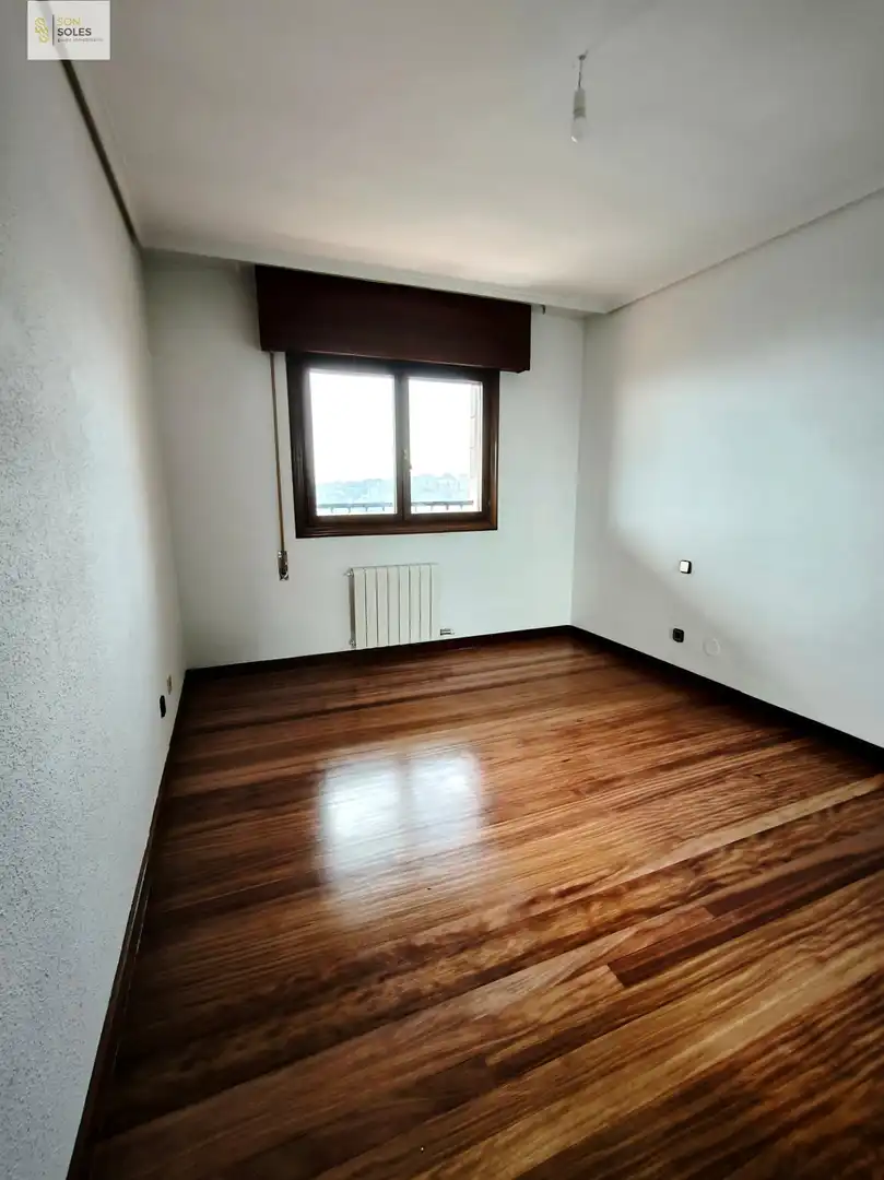 Bedroom of Flat for rent in Santander  with Heating, Parquet flooring and Terrace