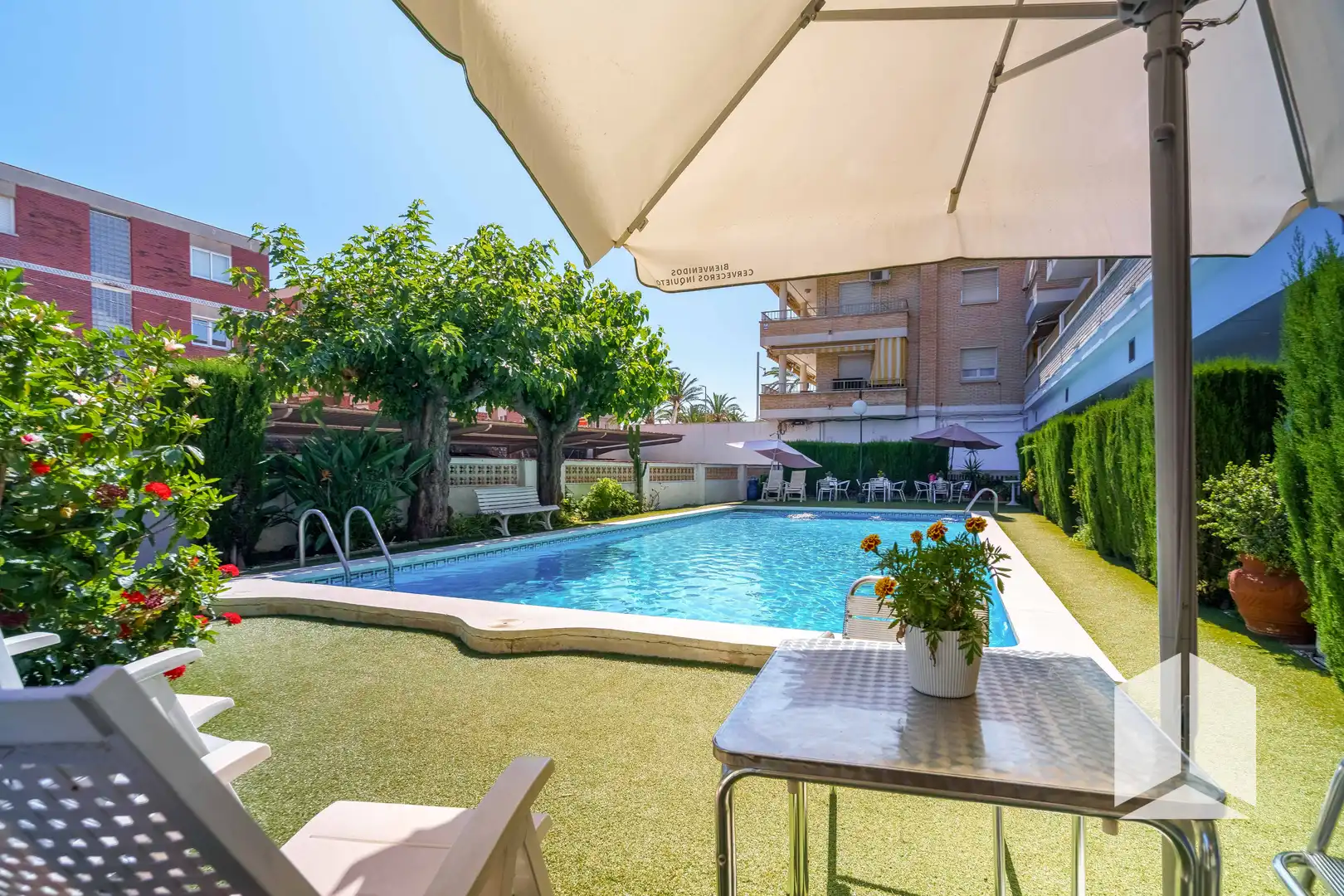 Piscina de Dúplex en venda en Castelldefels amb Terrassa, Traster i Piscina