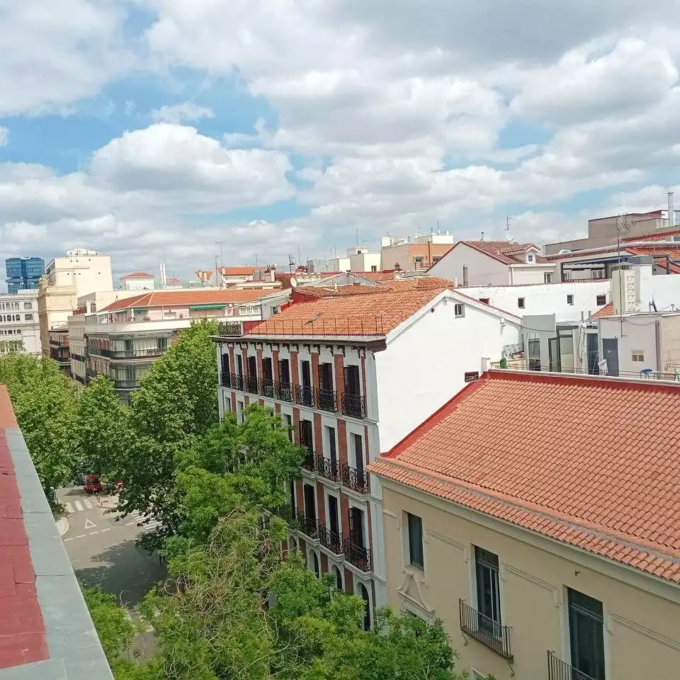 Außenansicht von Dachboden zur Miete in Madrid mit Klimaanlage, Heizung und Terrasse