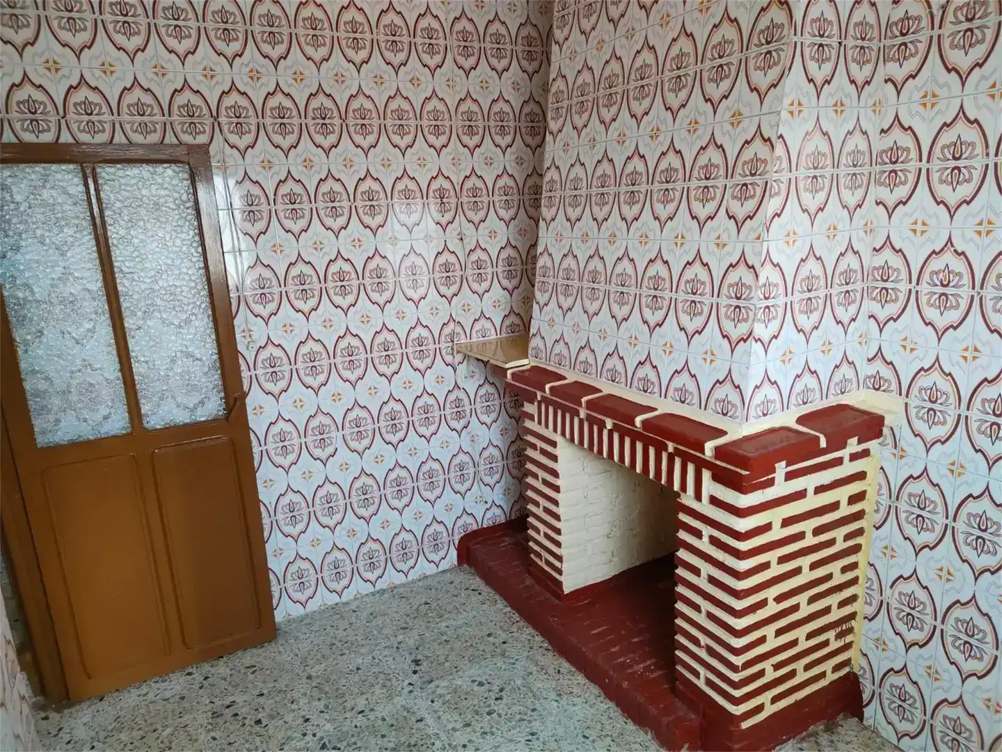 Cuina de Casa adosada en venda en Setenil de las Bodegas amb Traster