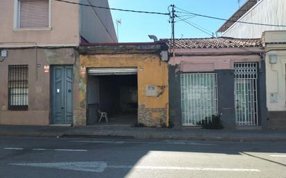 Exterior view of Building for sale in Sabadell