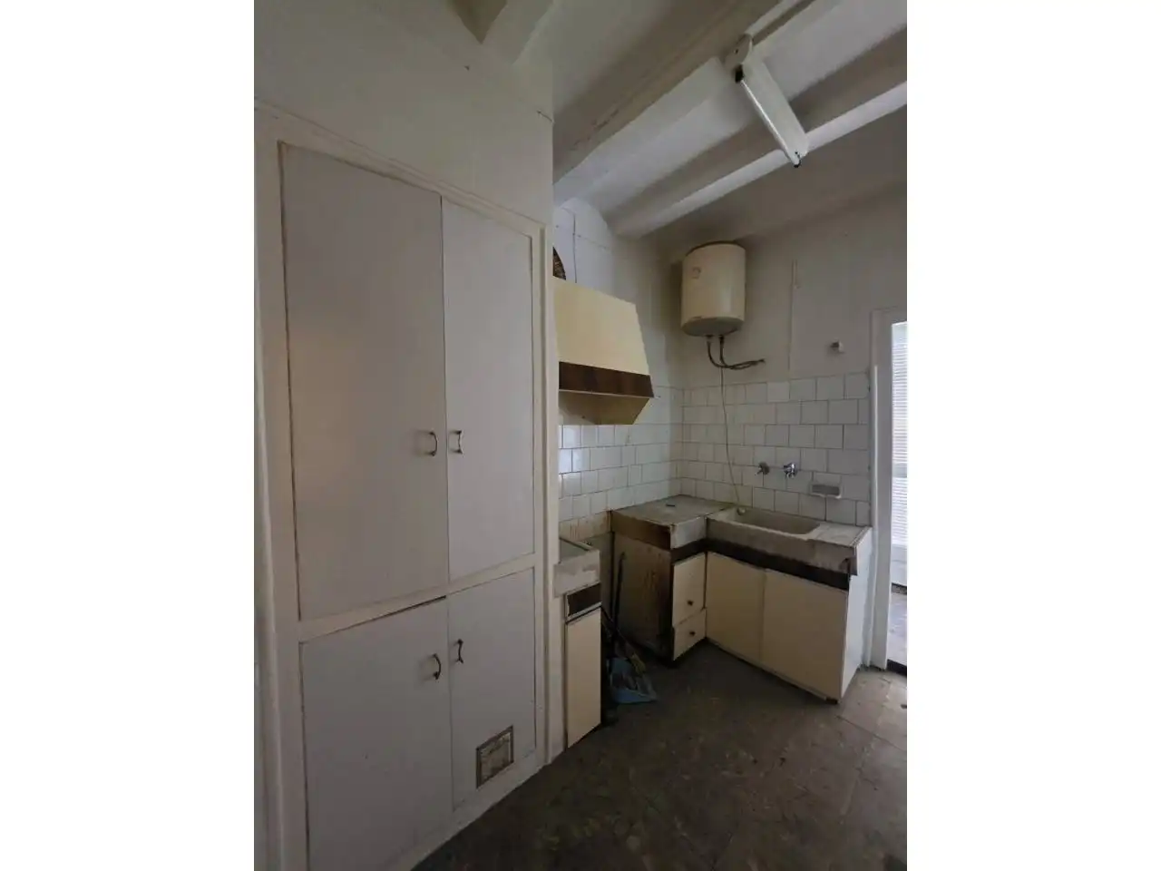 Kitchen of Flat for sale in Manresa  with Heating and Balcony