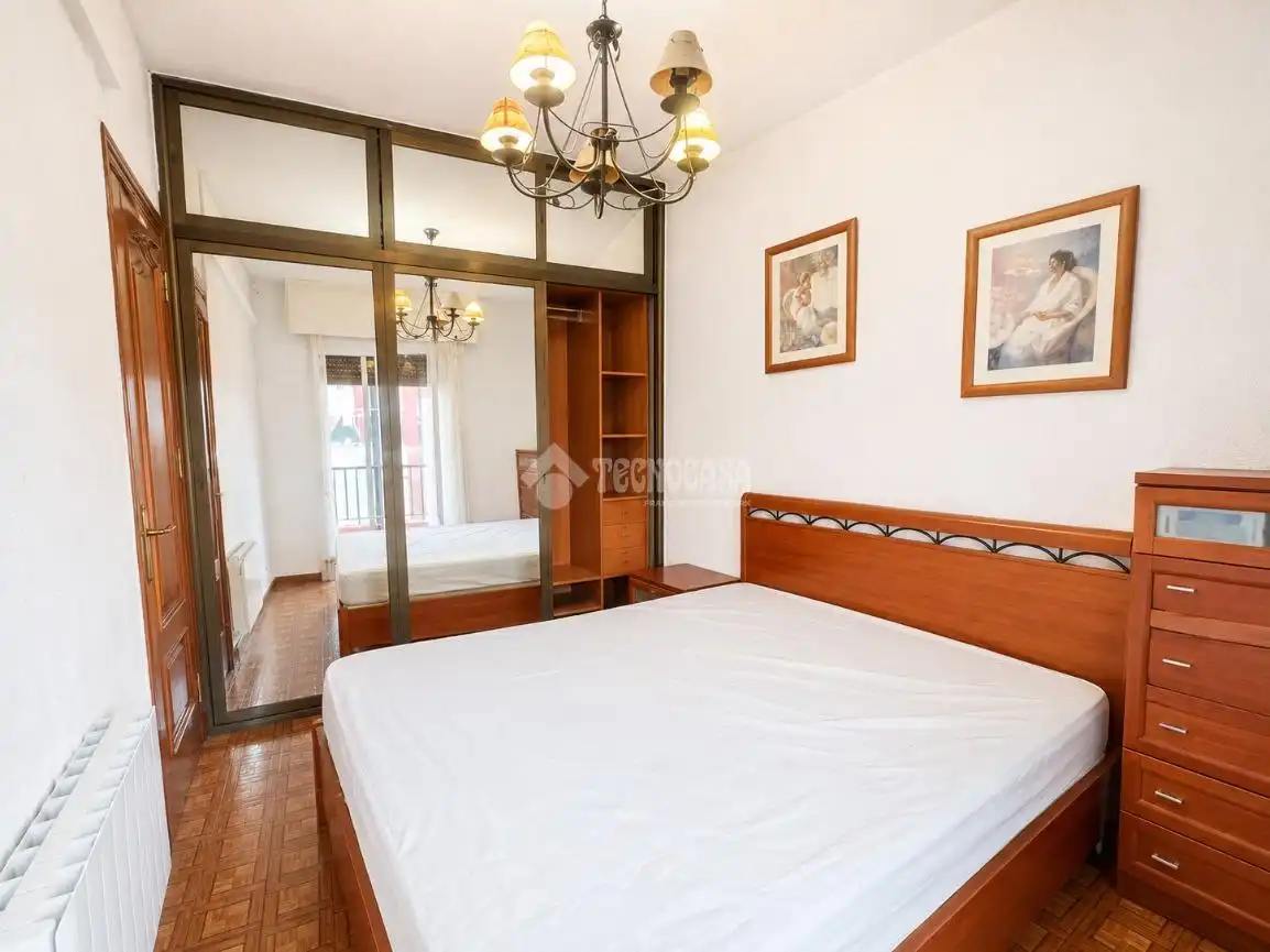 Dormitori de Pis en venda en Madrid amb Aire condicionat, Calefacció i Terrassa