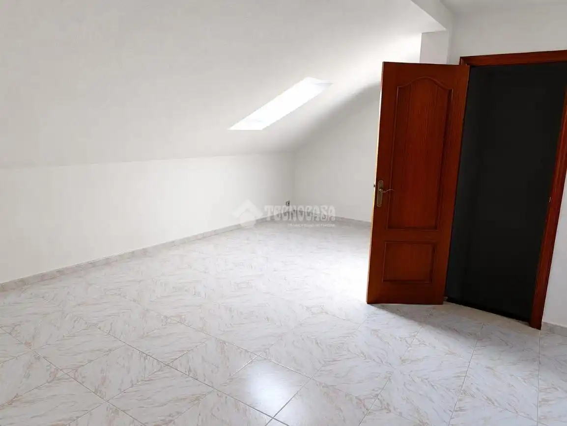 Casa adosada en venta en Fuenlabrada con Calefacción