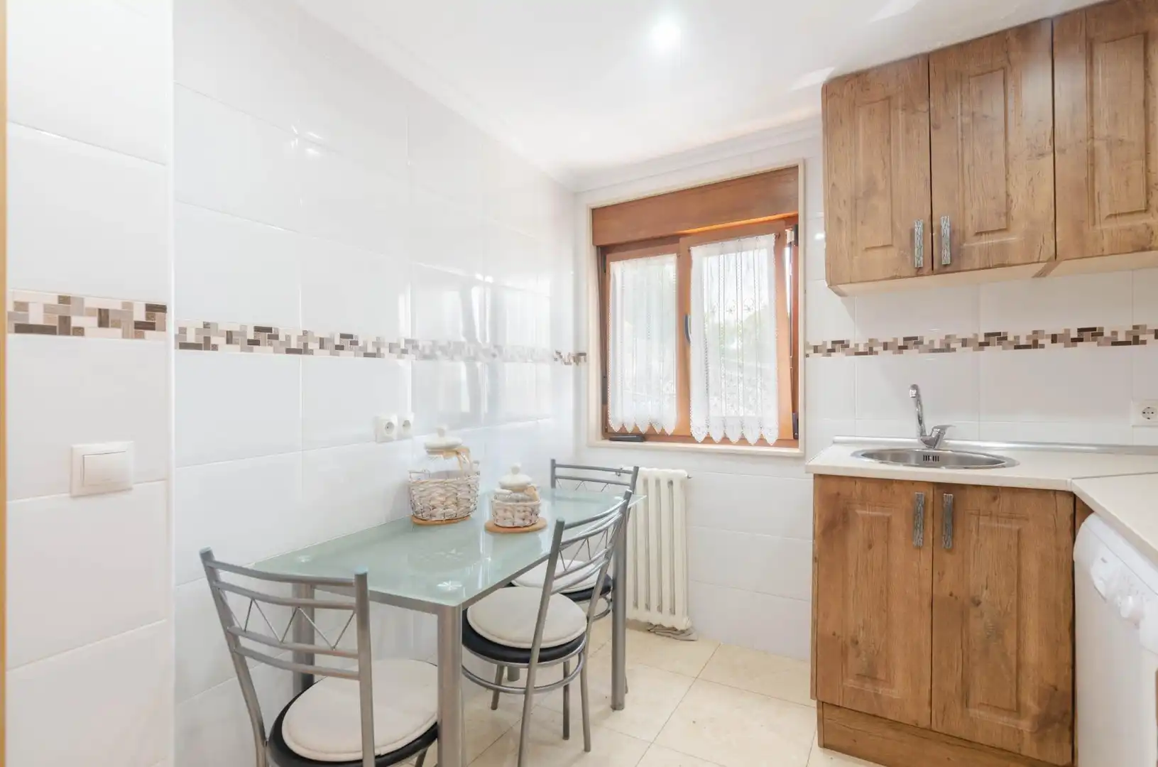 Cocina de Casa o chalet en venta en Langreo con Jardín privado y Amueblado