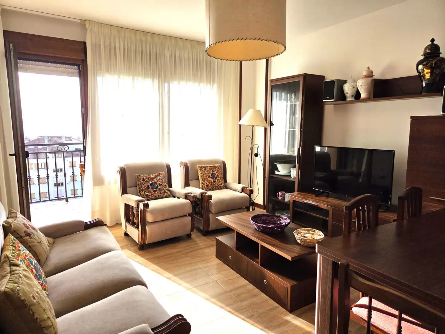 Wohnzimmer von Wohnungen zur Miete in Sanxenxo mit Terrasse, Möbliert und Ofen